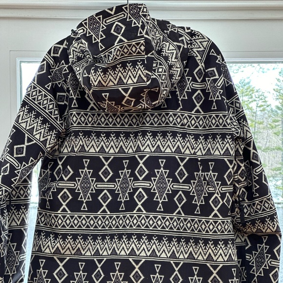 Burton dry ride Gortex living lining shell. - Picture 2 of 9